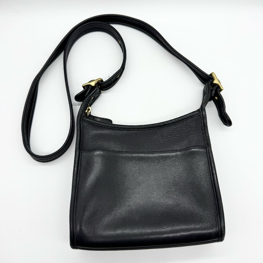 Vintage 90s Coach Legacy Black Leather Zip Shoulder Bag 9997 Small Retro Minimal